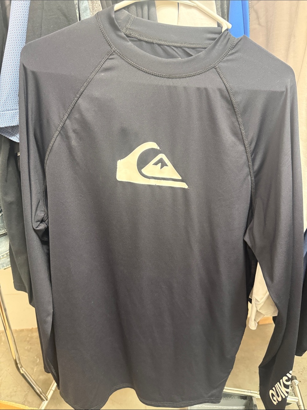 Quiksilver Men's Navy Long-Sleeve Rash Guard with Cream Logo